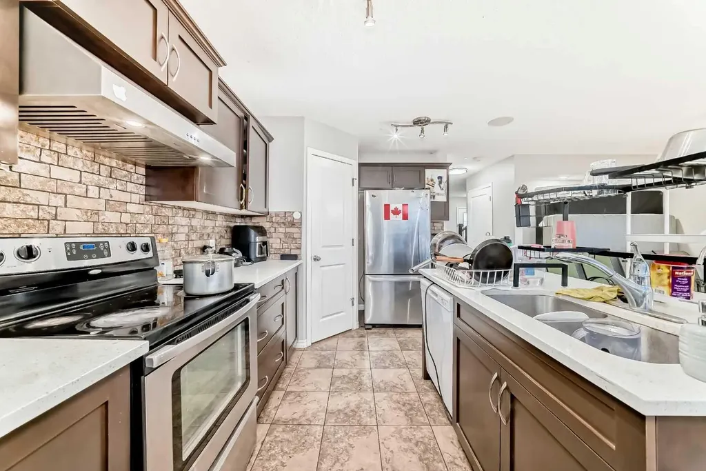 16 Skyview Springs Road NE Calgary AB T3N 0C6