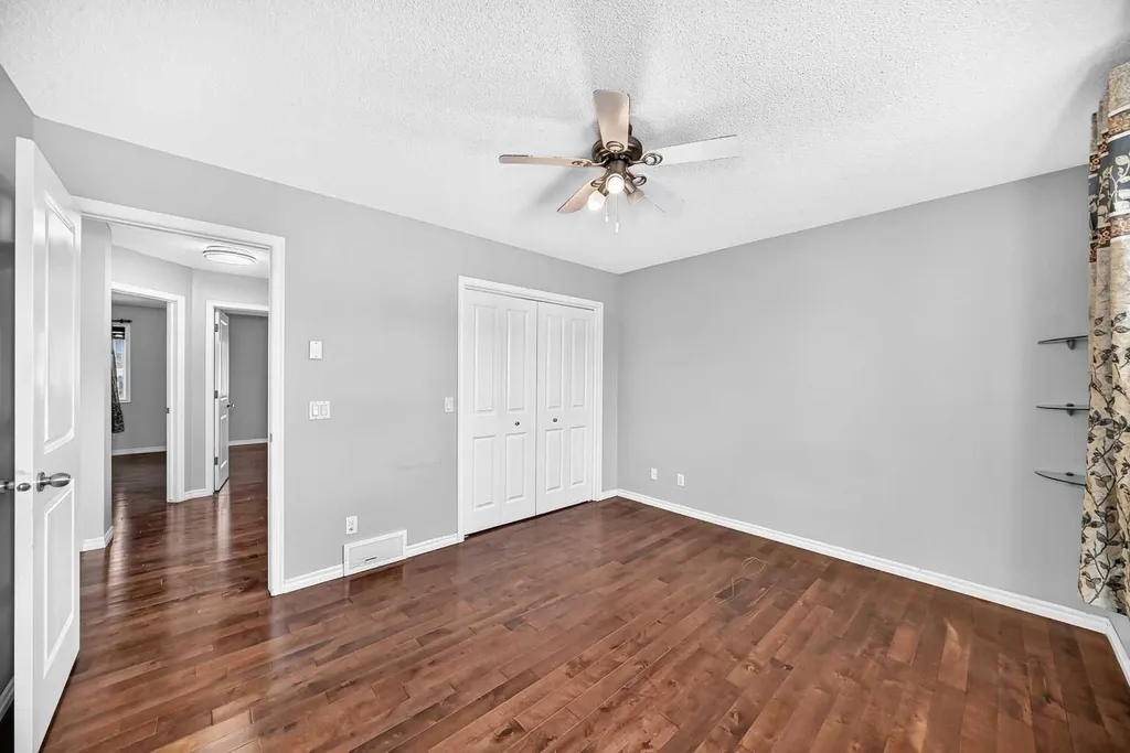 16 Skyview Springs Road NE Calgary AB T3N 0C6