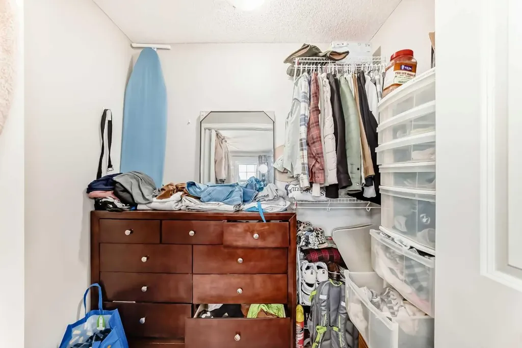 16 Skyview Springs Road NE Calgary AB T3N 0C6
