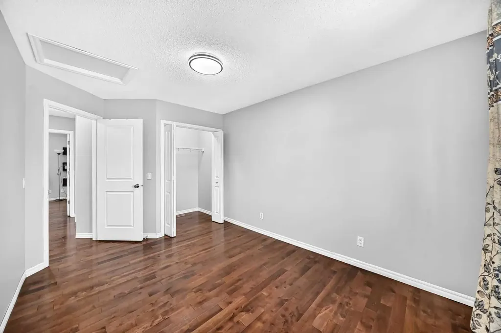 16 Skyview Springs Road NE Calgary AB T3N 0C6