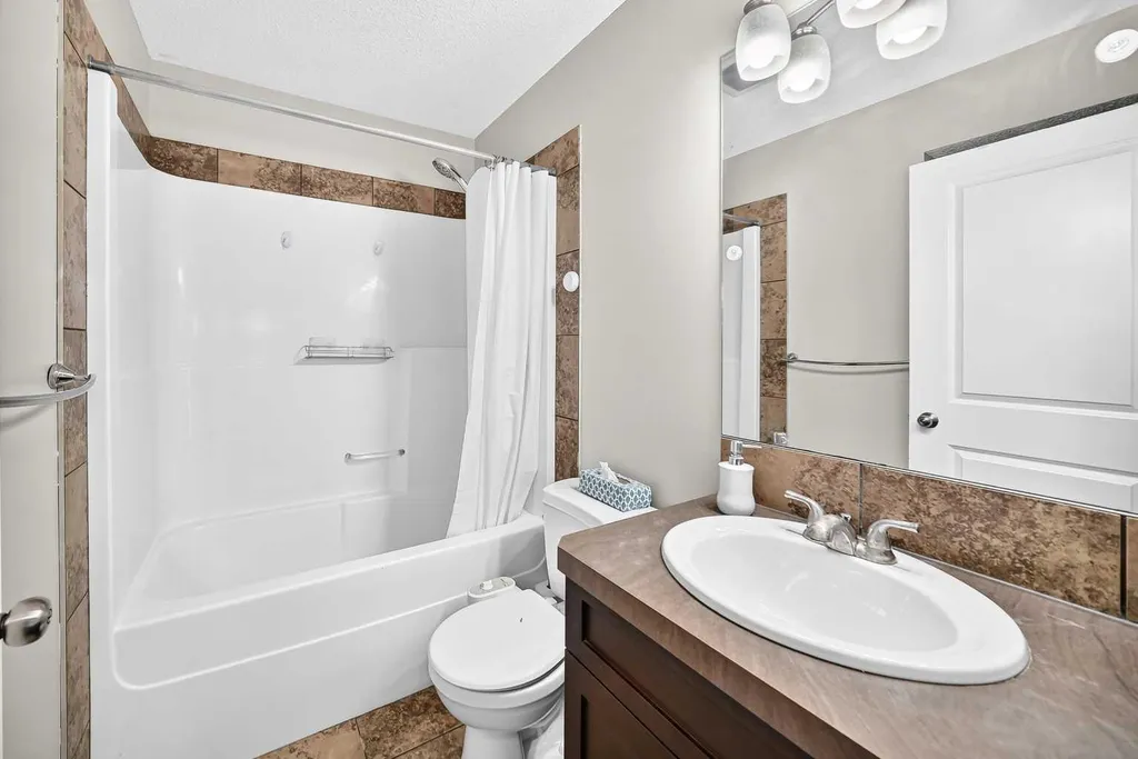 16 Skyview Springs Road NE Calgary AB T3N 0C6