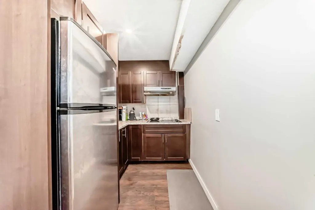 16 Skyview Springs Road NE Calgary AB T3N 0C6