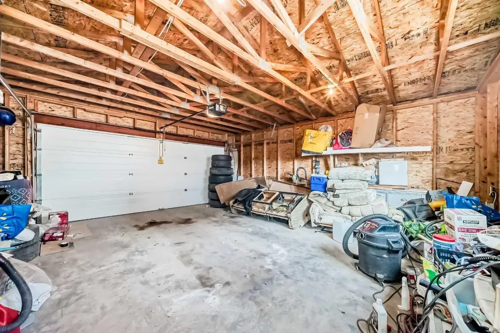 16 Skyview Springs Road NE Calgary AB T3N 0C6