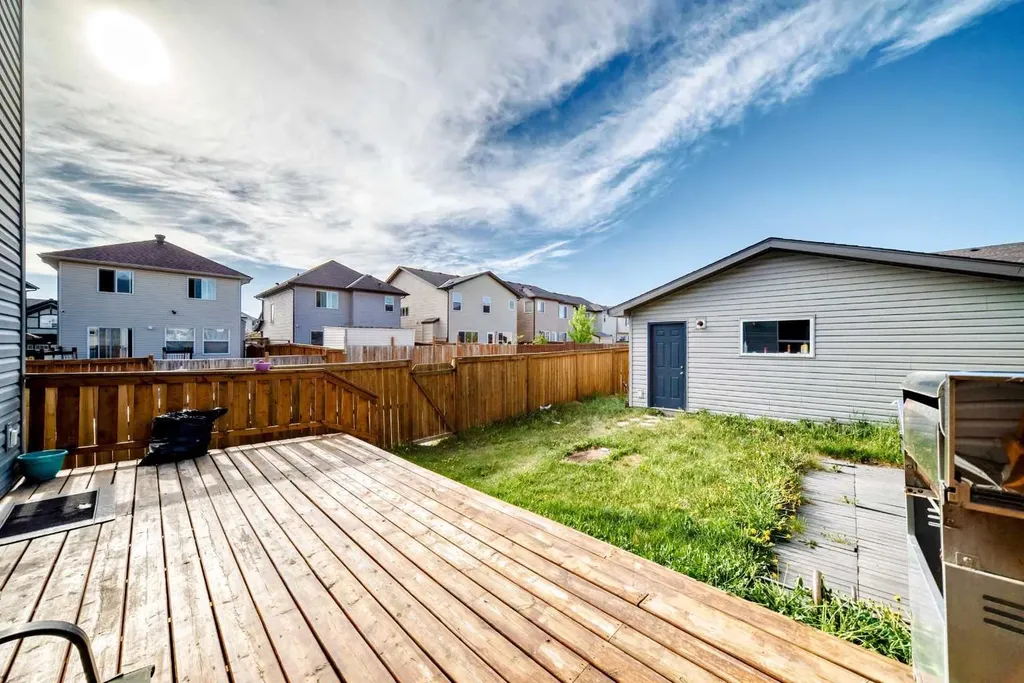 16 Skyview Springs Road NE Calgary AB T3N 0C6