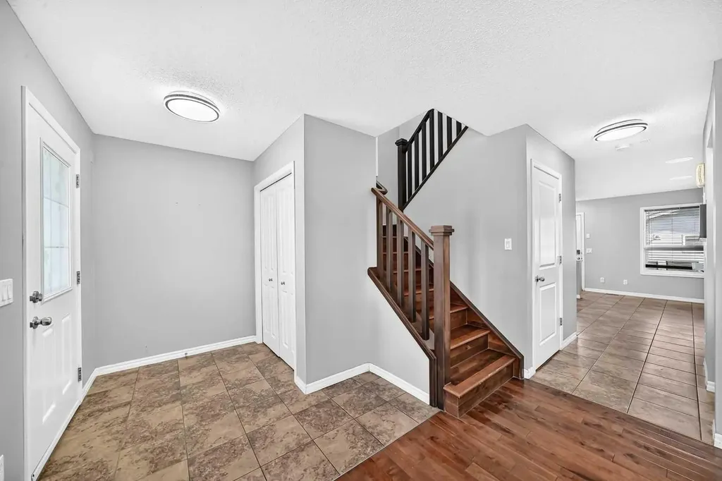 16 Skyview Springs Road NE Calgary AB T3N 0C6