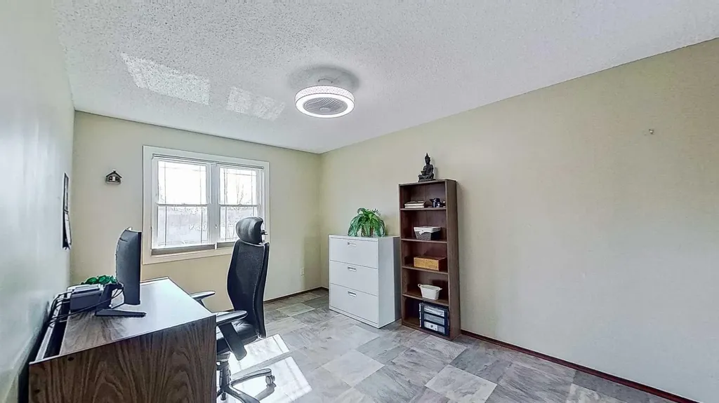 5803 Dalgleish Road NW Calgary AB T3A 1K4