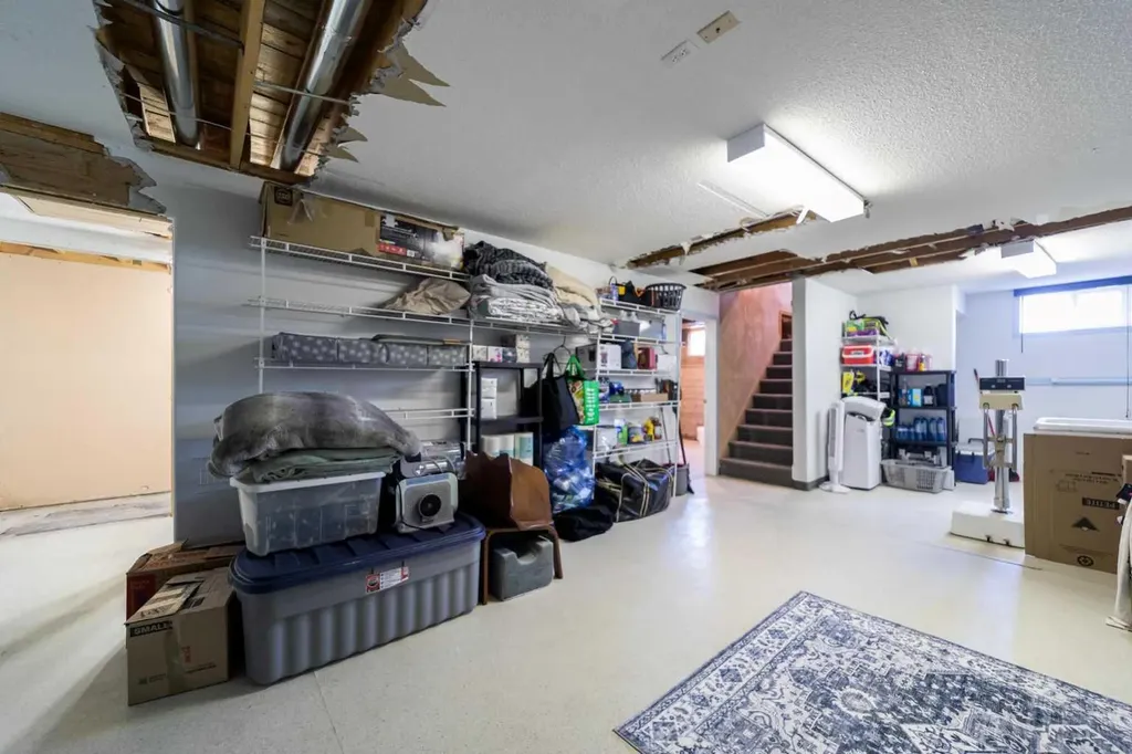 5302 49 Street Daysland AB T0B1A0