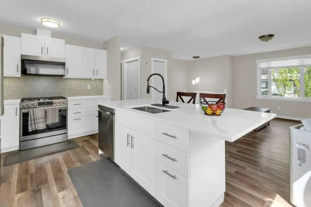 120 Alpine Crescent SE Airdrie AB T4B 1L5