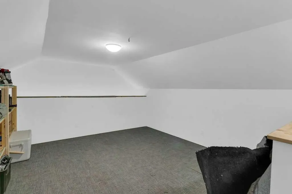 120 Alpine Crescent SE Airdrie AB T4B 1L5
