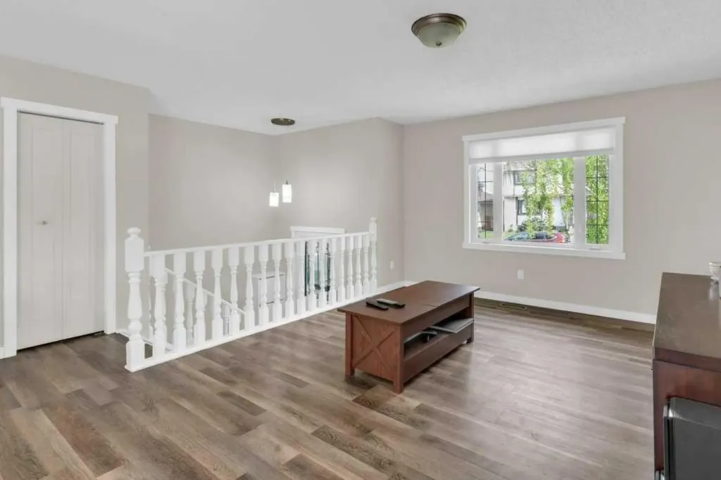 120 Alpine Crescent SE Airdrie AB T4B 1L5