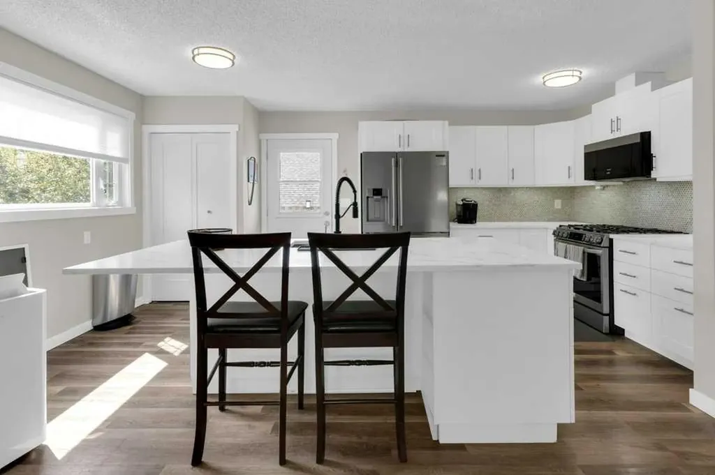 120 Alpine Crescent SE Airdrie AB T4B 1L5