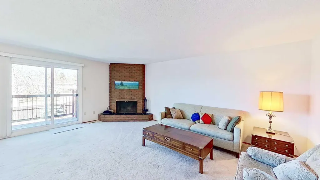 5801 Dalgleish Road NW Calgary AB T3A 1K4