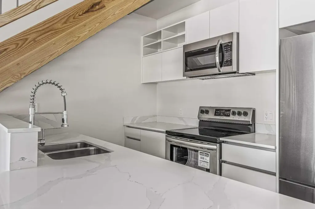 1 Industrial Place Canmore AB T1W 1Y1