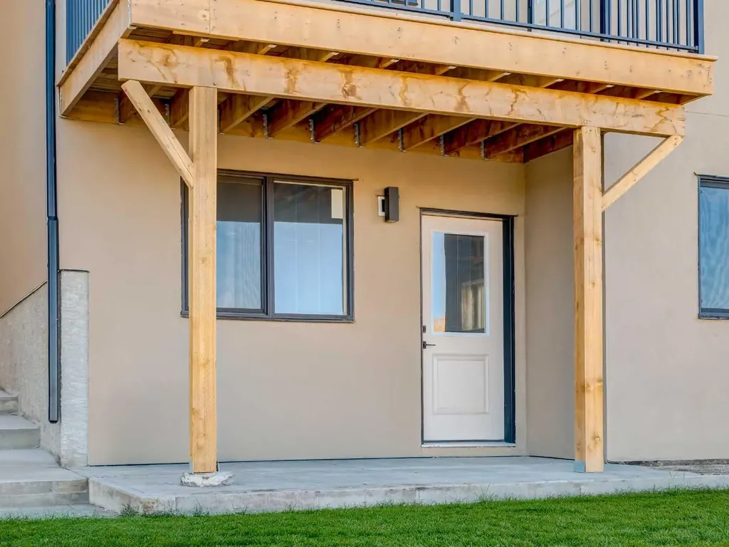1176 Iron Ridge Avenue Crossfield AB T0M0S0