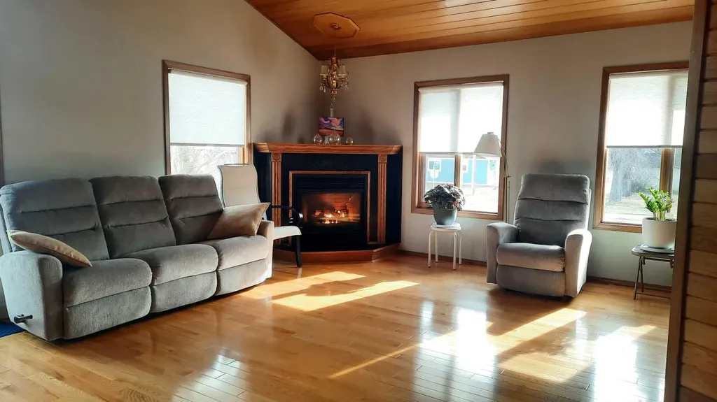 241 4 Street Drumheller AB T0J0Y0