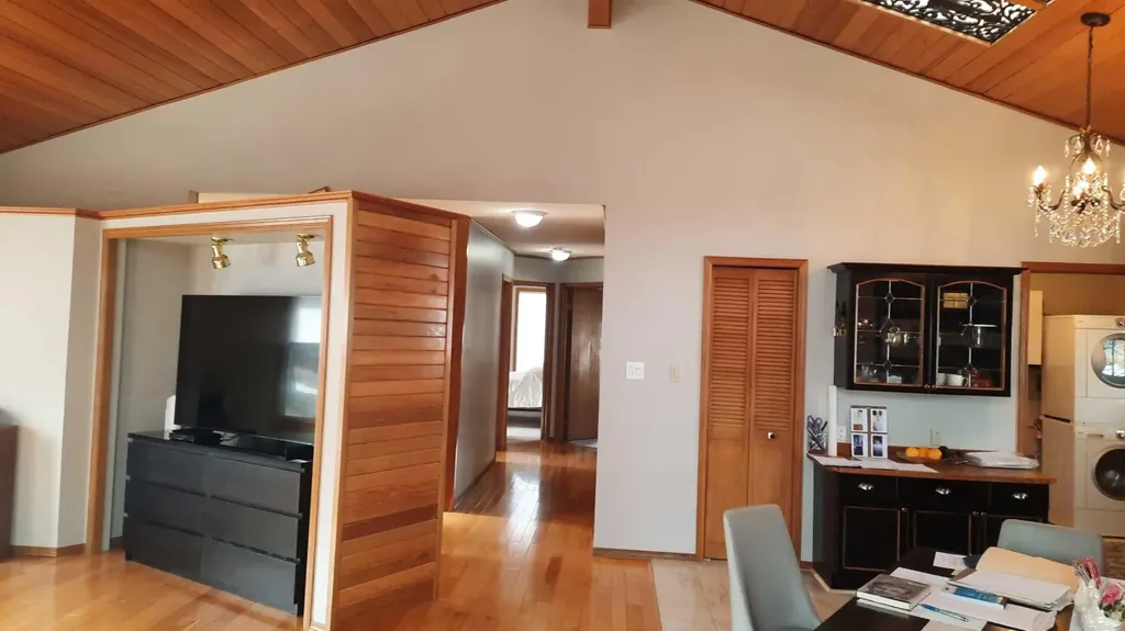 241 4 Street Drumheller AB T0J0Y0