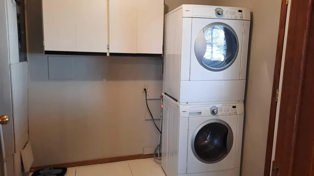 241 4 Street Drumheller AB T0J0Y0