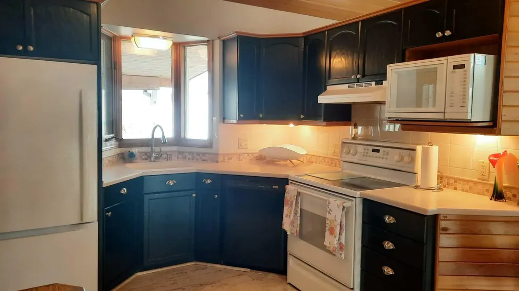 241 4 Street Drumheller AB T0J0Y0