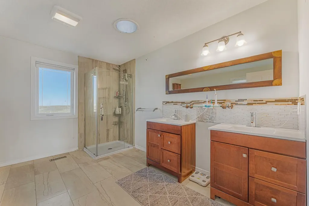 434072 Clear Mountain Drive E Rural Foothills County AB T1S1A1