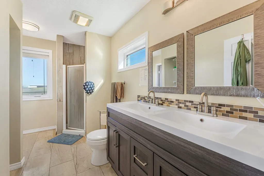 434072 Clear Mountain Drive E Rural Foothills County AB T1S1A1