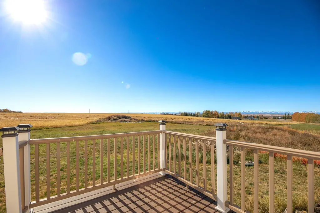 434072 Clear Mountain Drive E Rural Foothills County AB T1S1A1