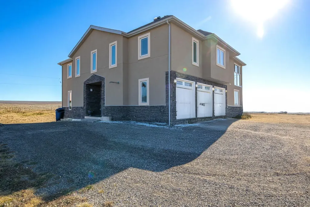 434072 Clear Mountain Drive E Rural Foothills County AB T1S1A1