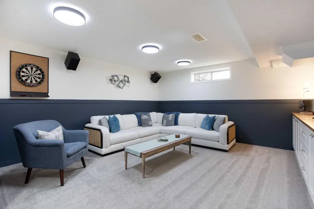 514 Stonegate Road NW Airdrie AB T4B3A1