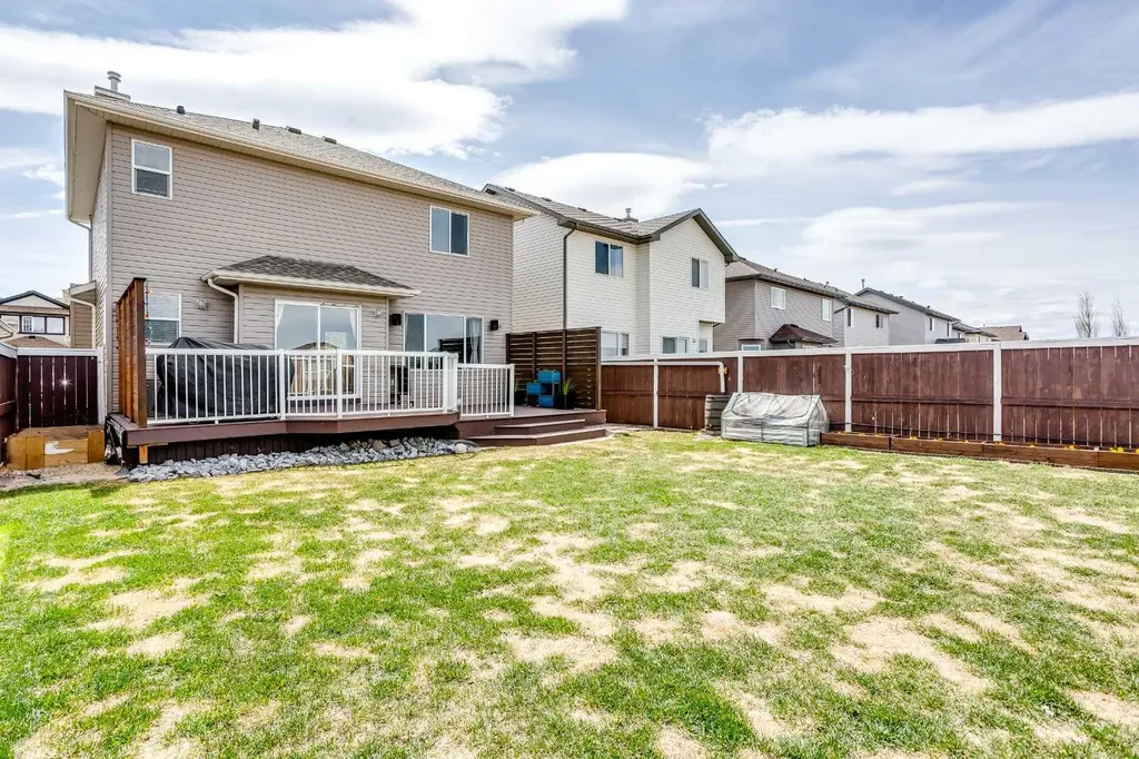 514 Stonegate Road NW Airdrie AB T4B3A1
