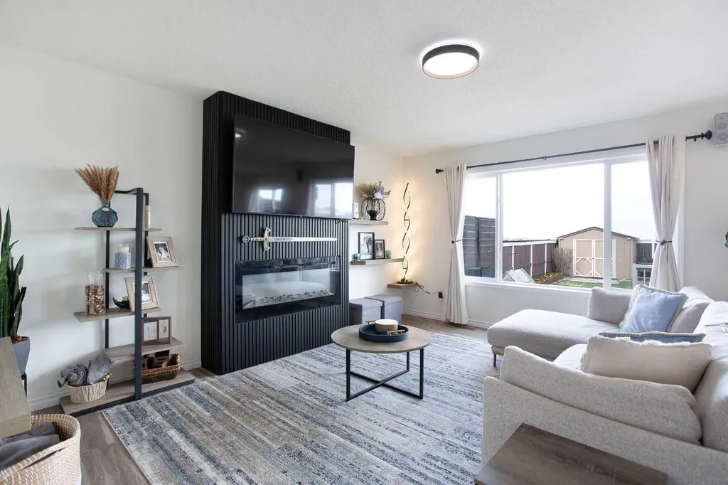 514 Stonegate Road NW Airdrie AB T4B3A1