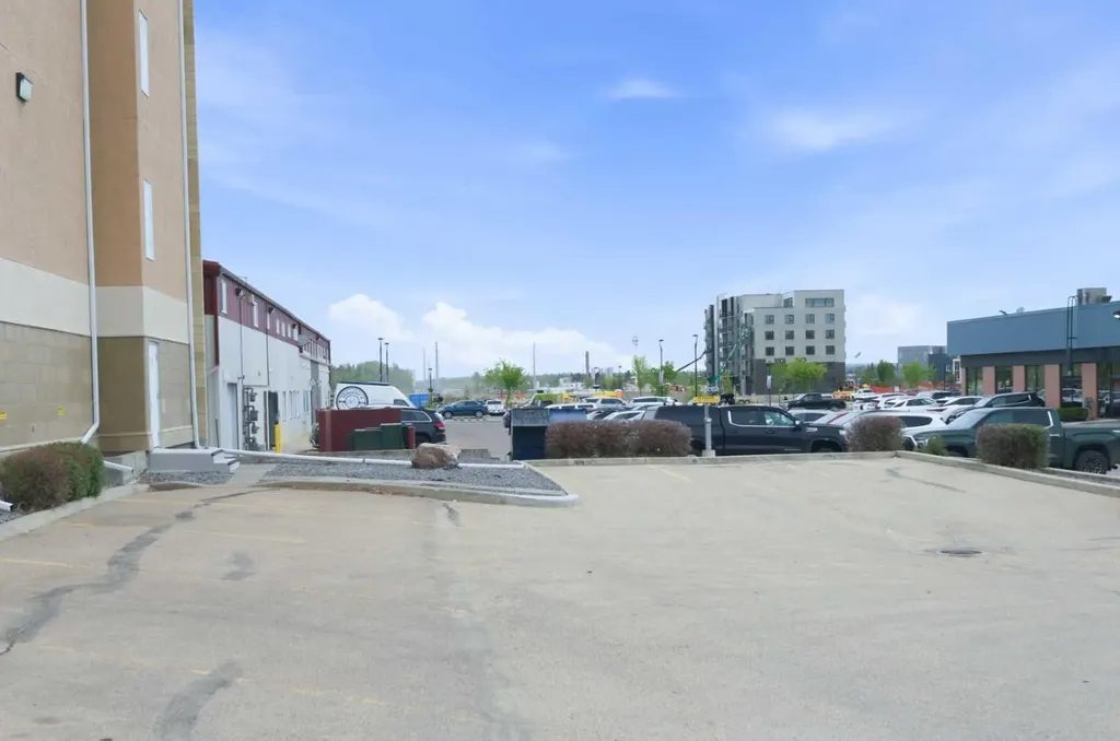 5590 45 Street Red Deer AB T4N 7C4
