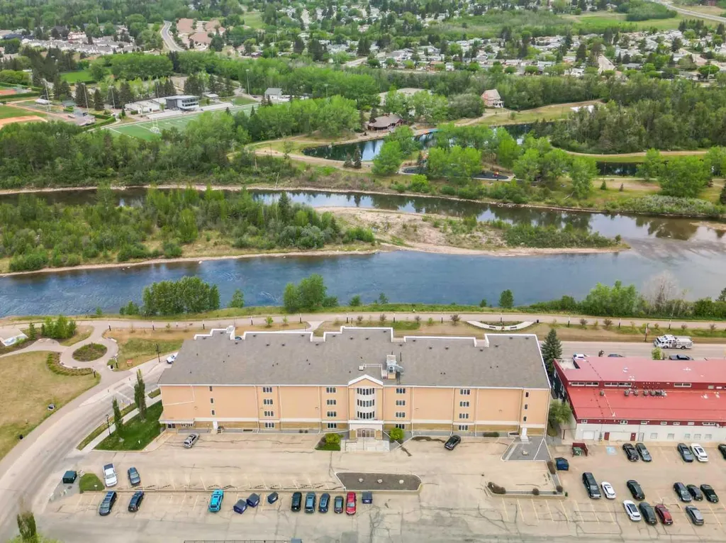 5590 45 Street Red Deer AB T4N 7C4