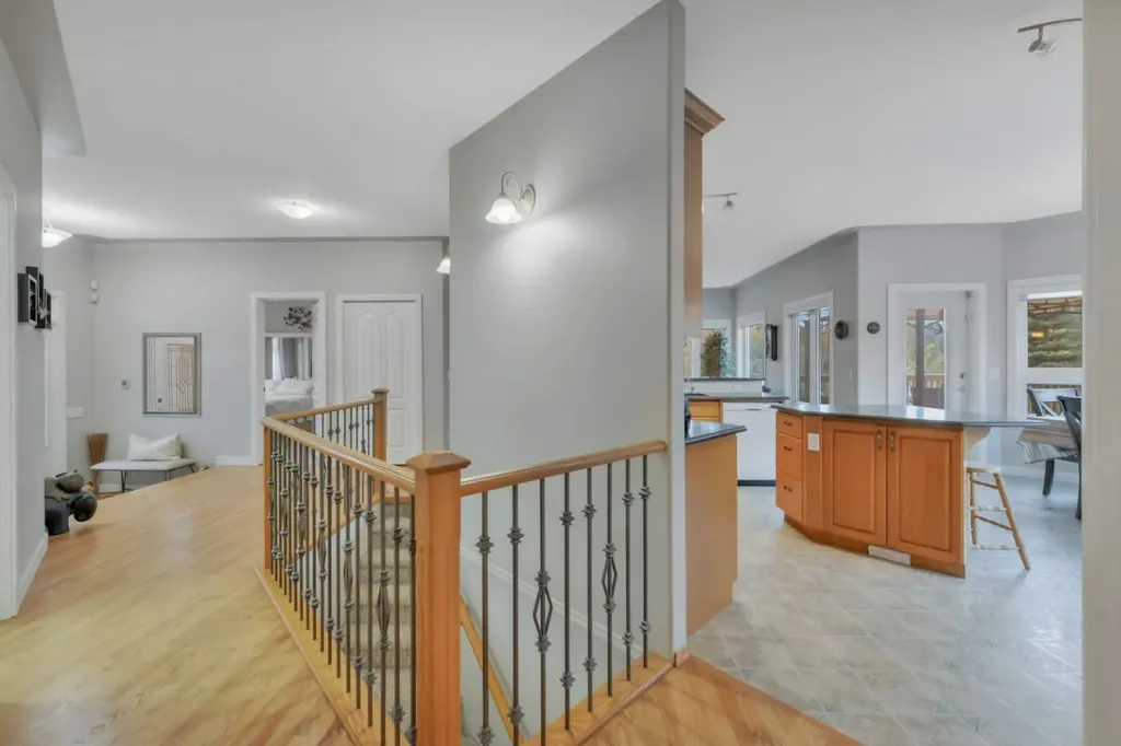 9 Creek Road Rural Ponoka County AB T4J 1R3