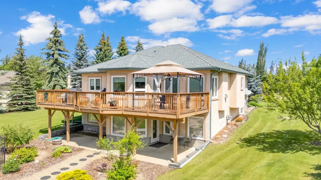 9 Creek Road Rural Ponoka County AB T4J 1R3