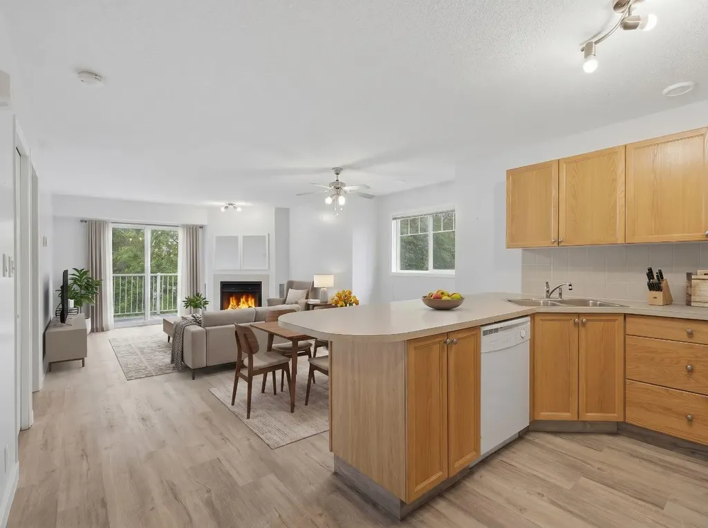 5220 50a Avenue Sylvan Lake AB T4S 1E5