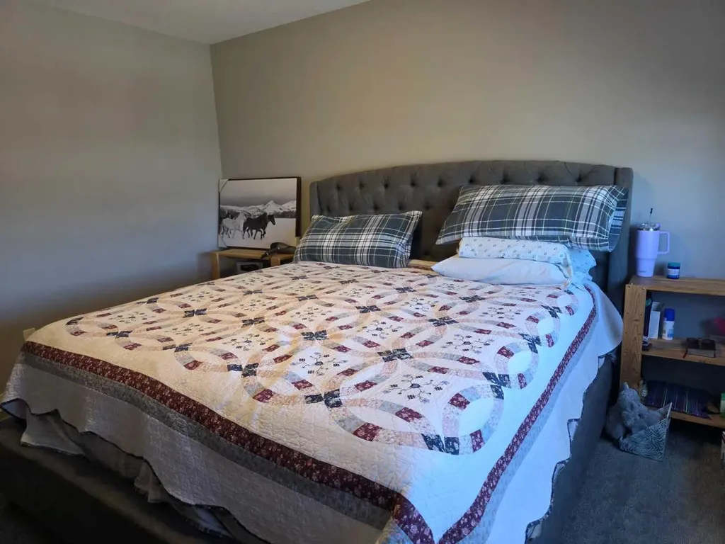 10602 114b Street Grande Prairie AB T8V 6M2