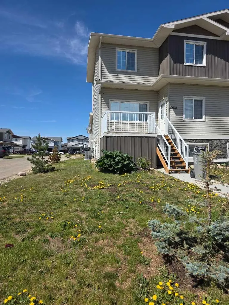 10602 114b Street Grande Prairie AB T8V 6M2