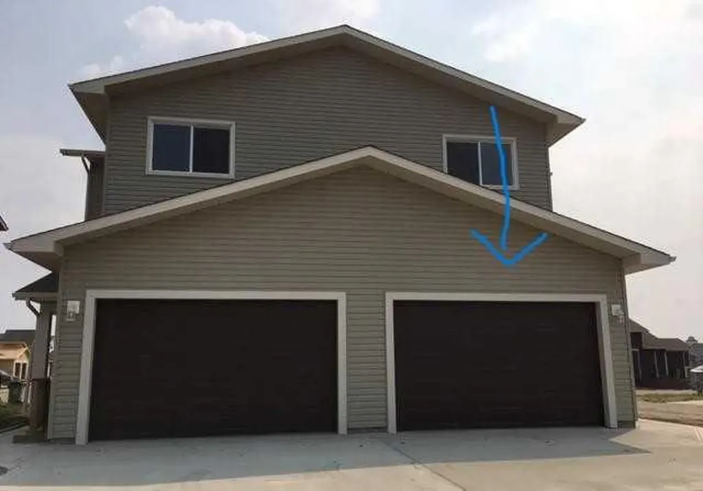 10602 114b Street Grande Prairie AB T8V 6M2