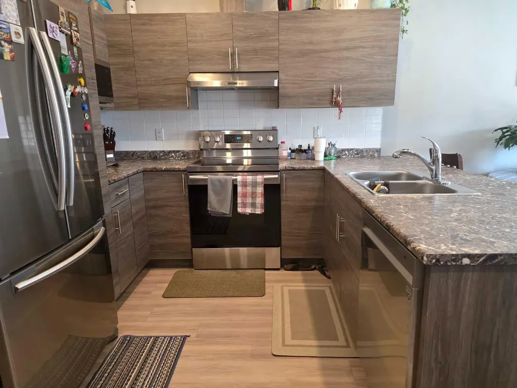 10602 114b Street Grande Prairie AB T8V 6M2