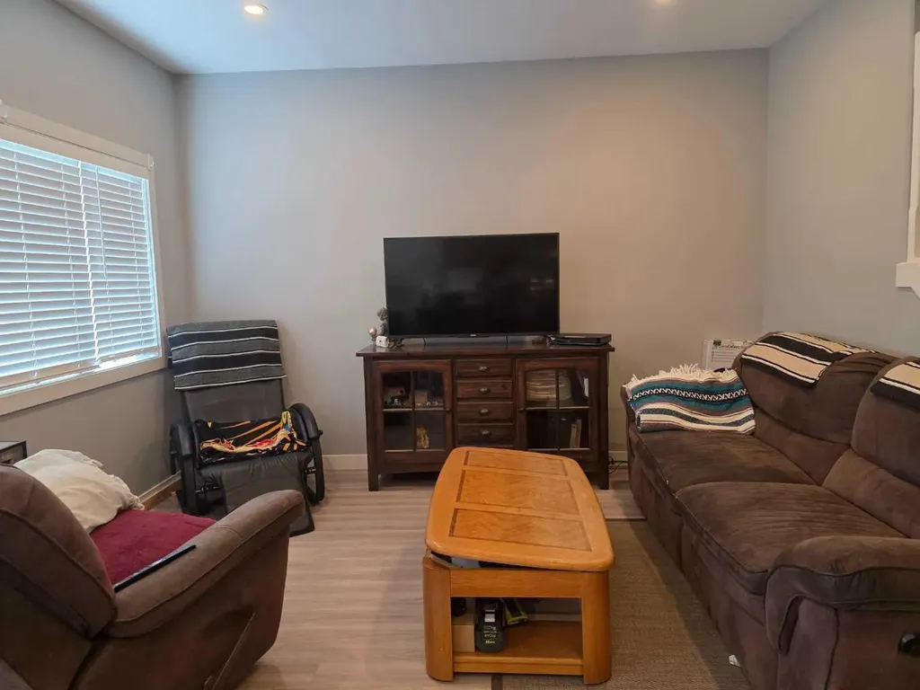 10602 114b Street Grande Prairie AB T8V 6M2