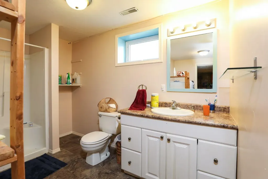 18 Garden Place Magrath AB T0K 1J0