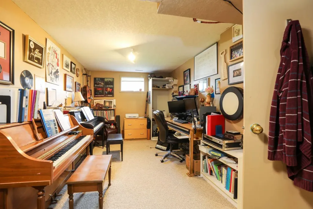 18 Garden Place Magrath AB T0K 1J0