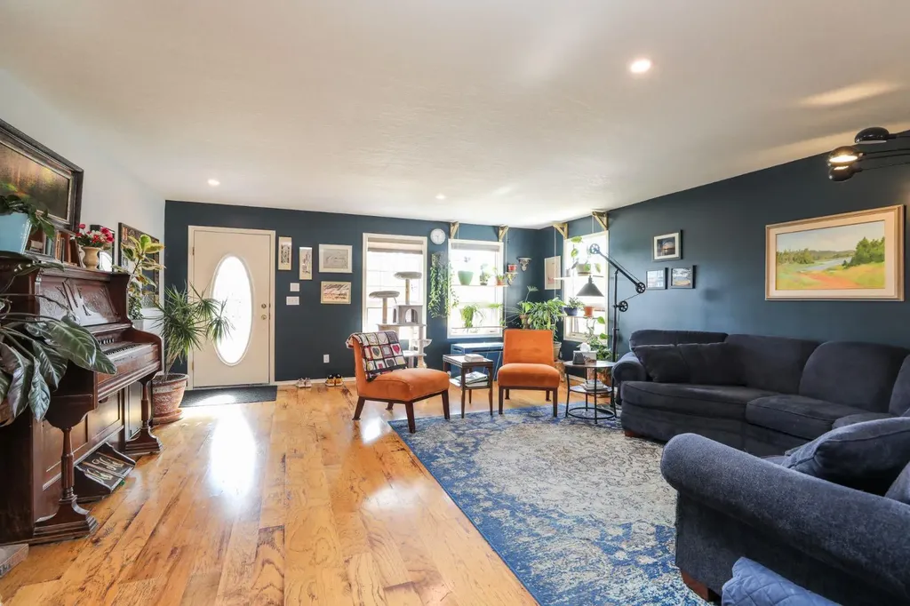 18 Garden Place Magrath AB T0K 1J0