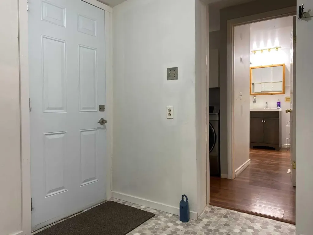 4411 62 Street Rocky Mountain House AB T4T1B1