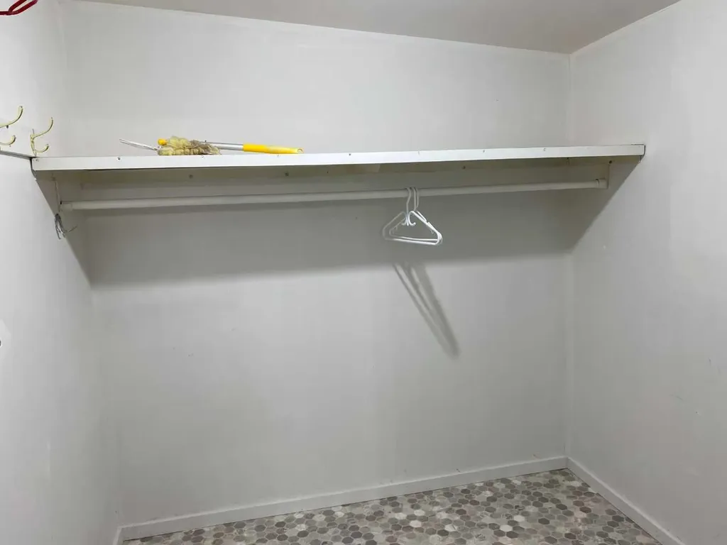 4411 62 Street Rocky Mountain House AB T4T1B1