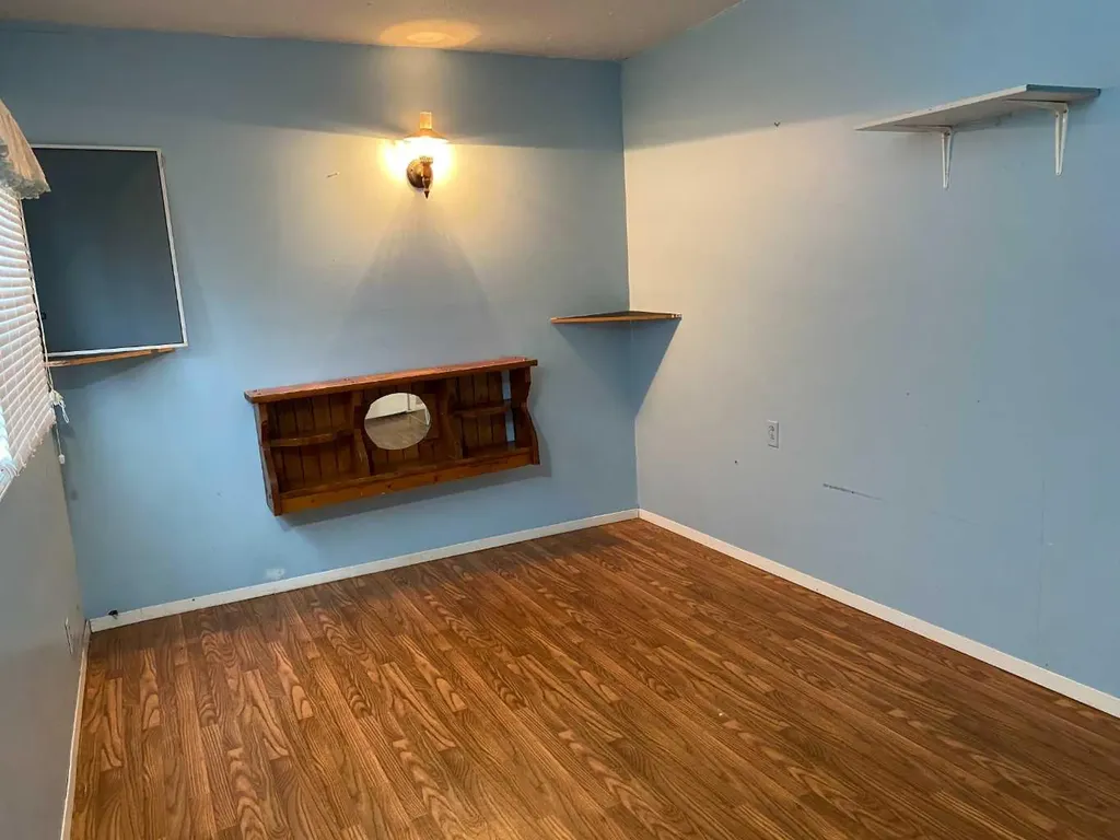 4411 62 Street Rocky Mountain House AB T4T1B1