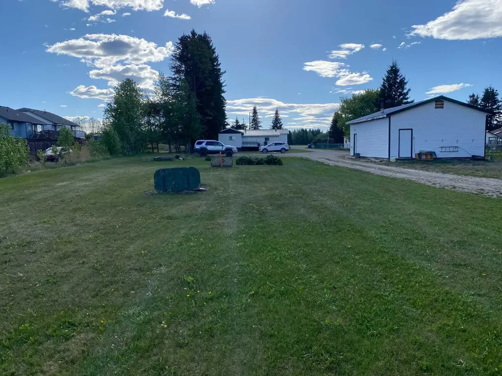 4411 62 Street Rocky Mountain House AB T4T1B1