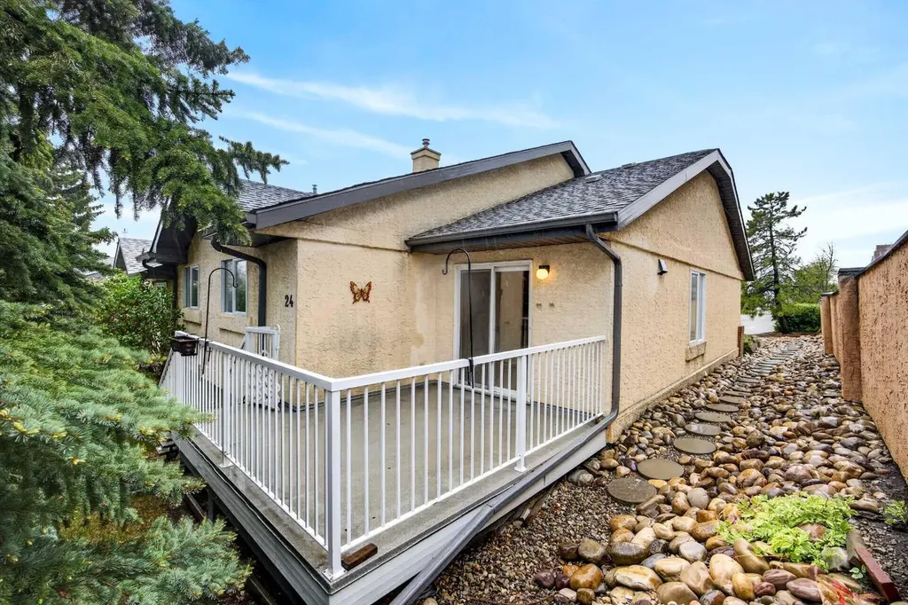 24 Edenwold Green NW Calgary AB T3A 5B8