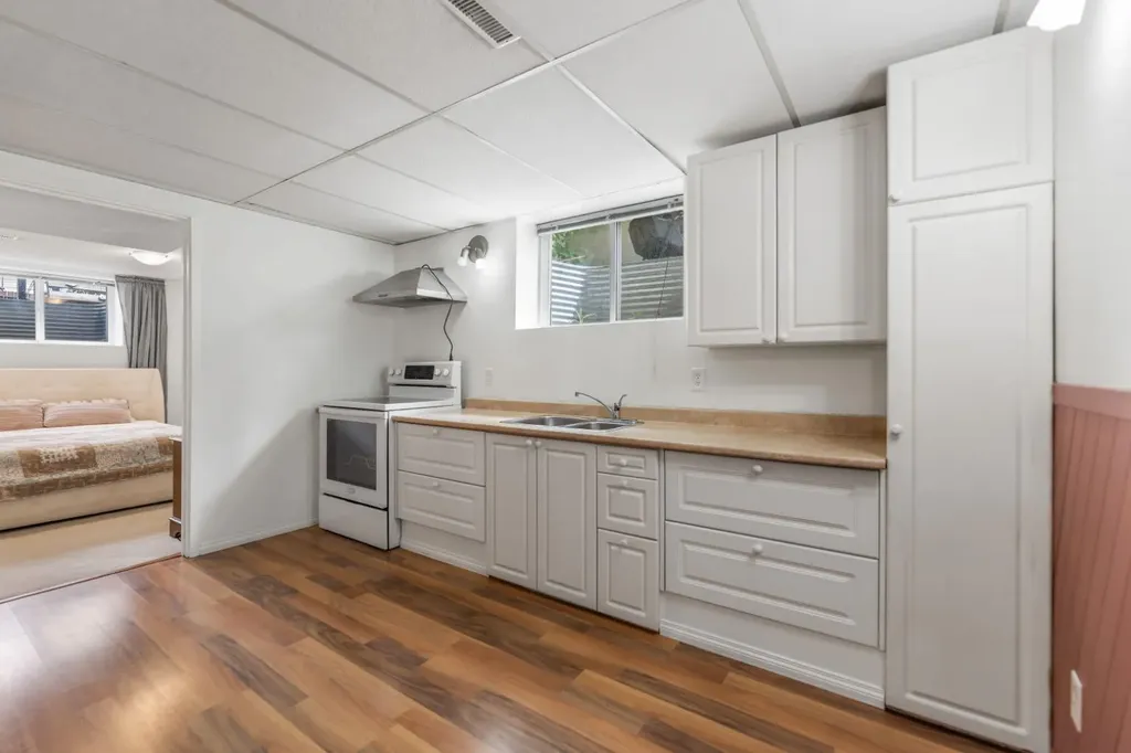6795 Malvern Road NE Calgary AB T2A 5R1