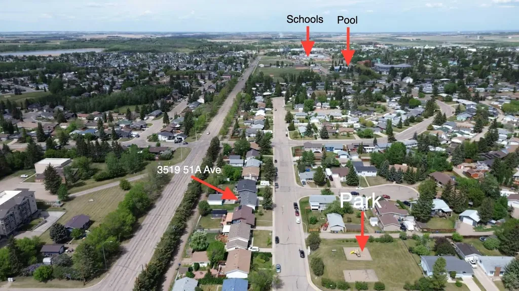 3519 51a Avenue Innisfail AB T4G 1H4