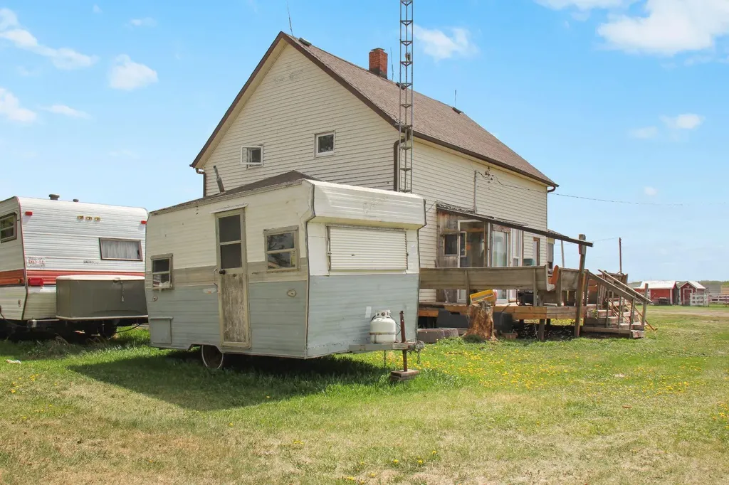 47038 Range Road 191 Rural Camrose County AB T0B 3P0